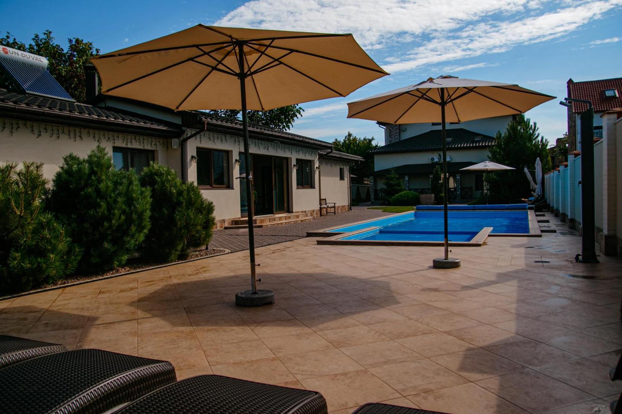 Oasis Family Apartments Sanzhiyka Ngoại thất bức ảnh