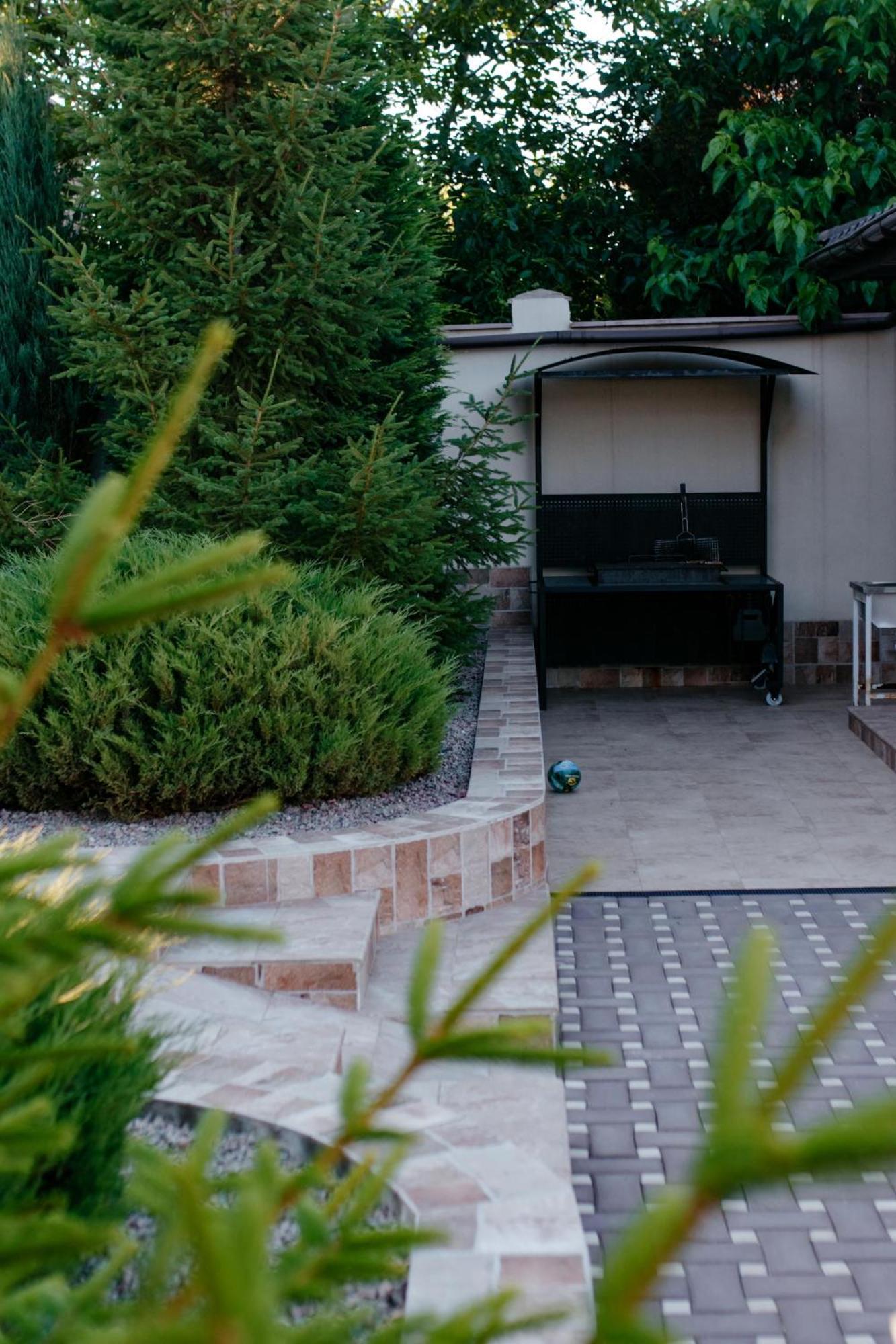 Oasis Family Apartments Sanzhiyka Ngoại thất bức ảnh